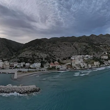 Filocsenia Sea Side *